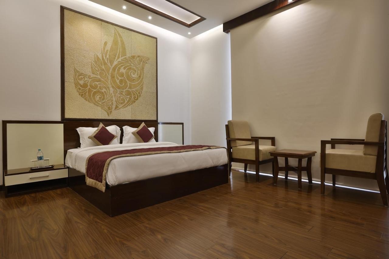 Hotel Mannat Haveli Kurukshetra Exterior foto
